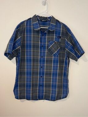 The North Face Men’s XL Plaid Short Sleeve Button-Up Hiking Shirt Blue Gray